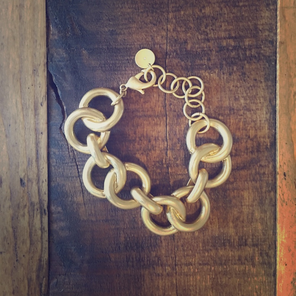 Stella and Dot chunky gold chain bracelet
